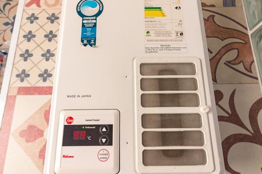 Área de serviço - aquecedor à gás de apartamento à venda com 2 quartos, 64m² em Vila Augusta, Guarulhos