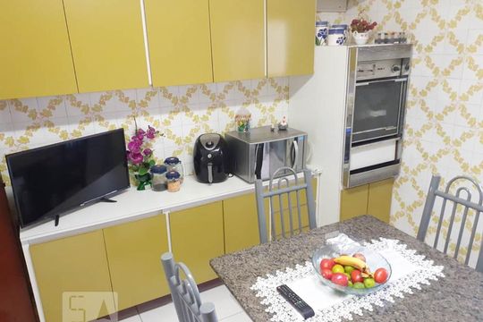 Cozinha de apartamento para alugar com 3 quartos, 100m² em Chácara Cruzeiro do Sul, São Paulo