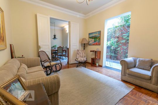 Casa à venda com 3 quartos, 210m² em Água Branca, São Paulo