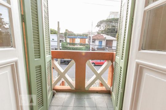 Quarto 1 de casa à venda com 3 quartos, 210m² em Água Branca, São Paulo
