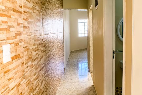 Corredor de apartamento para alugar com 1 quarto, 46m² em Jardim Vila Galvão, Guarulhos