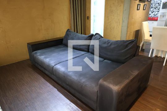 Sala de apartamento à venda com 2 quartos, 70m² em Usina Piratininga, São Paulo