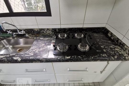 Cozinha de apartamento à venda com 4 quartos, 200m² em Jardim Parque Morumbi, São Paulo