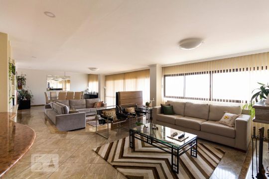 Apartamento para alugar com 4 quartos, 280m² em Vila Alexandria, São Paulo