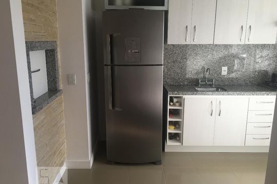 Apartamento para alugar com 3 quartos, 73m² em Jardim Itu Sabará, Porto Alegre