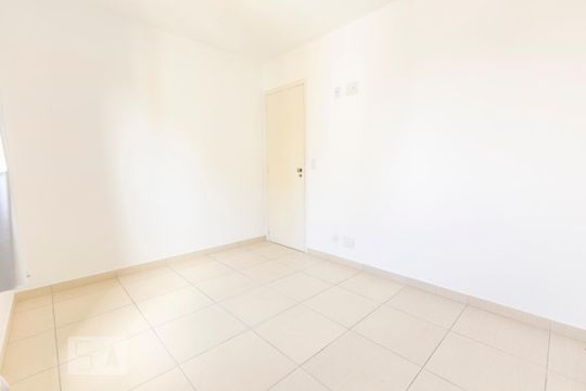 Quarto 1 de apartamento à venda com 2 quartos, 50m² em Vila Mangalot, São Paulo