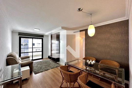 Apartamento para alugar com 2 quartos, 70m² em Cidade Monções, São Paulo