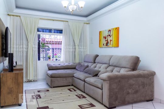 Casa à venda com 3 quartos, 200m² em Vila Vera, São Paulo