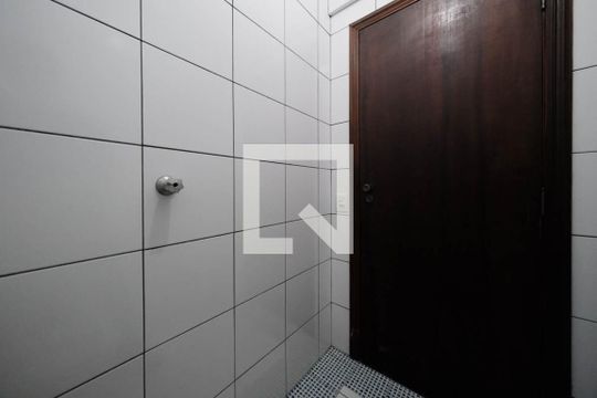 Lavabo de apartamento à venda com 3 quartos, 124m² em Vila Mesquita, São Paulo