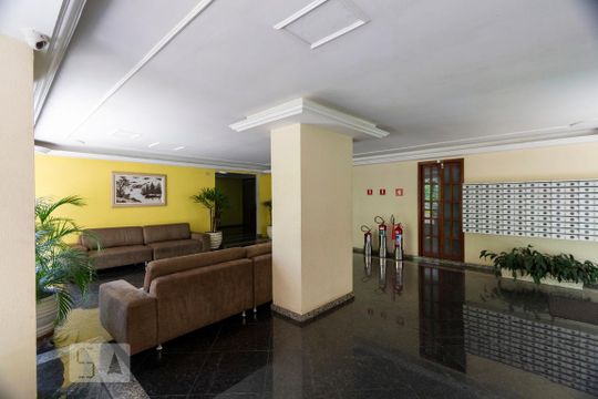 Hall social de apartamento à venda com 2 quartos, 56m² em Vila Parque Jabaquara, São Paulo