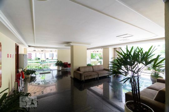 Hall social de apartamento à venda com 2 quartos, 56m² em Vila Parque Jabaquara, São Paulo