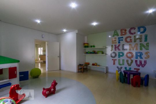 Apartamento para alugar com 2 quartos, 49m² em Parque Reboucas, São Paulo