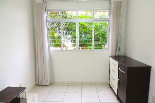 Quarto 2 - Armários de apartamento para alugar com 3 quartos, 65m² em Trindade, Florianópolis