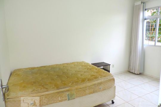 Quarto 2 de apartamento para alugar com 3 quartos, 65m² em Trindade, Florianópolis