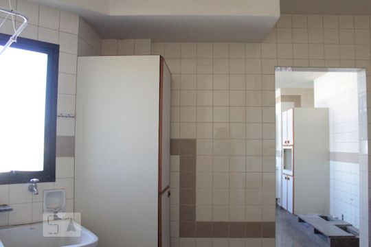 Apartamento para alugar com 4 quartos, 420m² em Centro, Jundiaí