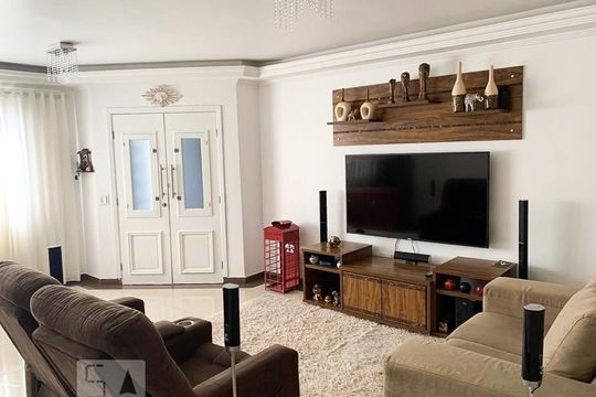 Sala de casa à venda com 4 quartos, 350m² em Vila Centenário, São Paulo