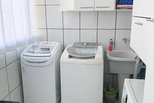 Área de Serviço de casa à venda com 4 quartos, 350m² em Vila Centenário, São Paulo
