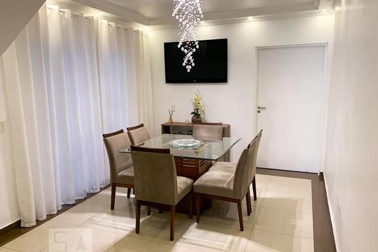 Sala de casa à venda com 4 quartos, 350m² em Vila Centenário, São Paulo