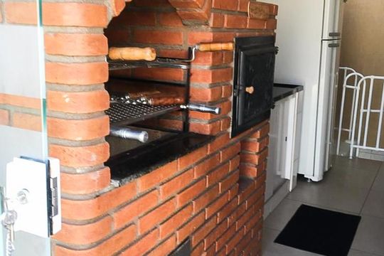 Churrasqueira de casa para alugar com 3 quartos, 138m² em Chácara Mafalda, São Paulo