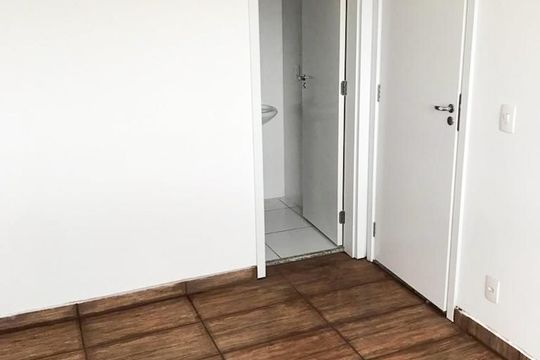Quarto de apartamento à venda com 1 quarto, 27m² em Vila Alpina, São Paulo