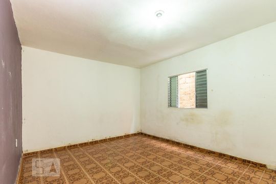 Quarto  de casa à venda com 1 quarto, 35m² em Jardim das Camélias, São Paulo