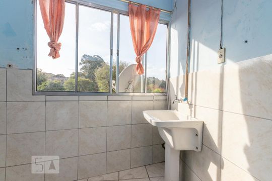 Área de serviço de casa à venda com 1 quarto, 35m² em Jardim das Camélias, São Paulo