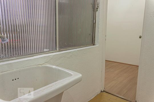 Área de Serviço de apartamento à venda com 2 quartos, 75m² em Vila Suzana, São Paulo