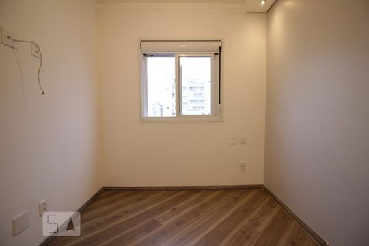 Suítes de apartamento para alugar com 2 quartos, 70m² em Vila Andrade, São Paulo