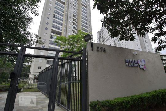 Fachada de apartamento para alugar com 2 quartos, 70m² em Vila Andrade, São Paulo