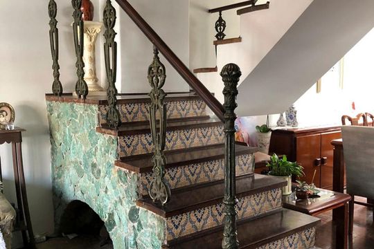 Escada de casa à venda com 4 quartos, 295m² em Parque Jabaquara, São Paulo