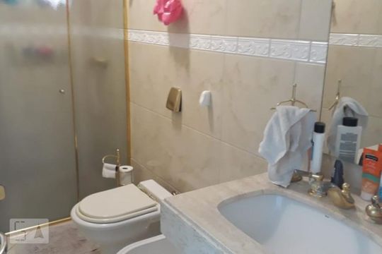 Banheiro de apartamento à venda com 3 quartos, 130m² em Santana, São Paulo