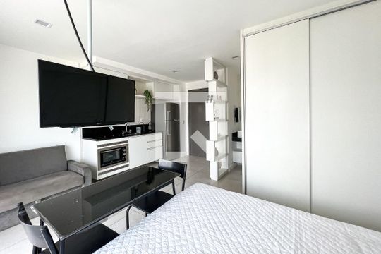 Studio de kitnet/studio para alugar com 1 quarto, 30m² em Perdizes, São Paulo