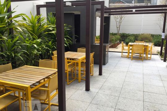 Área comum - Churrasqueira de kitnet/studio para alugar com 1 quarto, 30m² em Perdizes, São Paulo