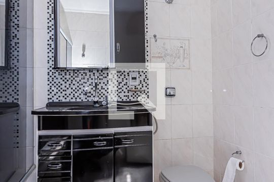 Banheiro de casa para alugar com 3 quartos, 110m² em Casa Verde Alta, São Paulo