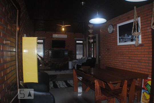 Detalhe da Sala de apartamento para alugar com 3 quartos, 120m² em Ingleses do Rio Vermelho, Florianópolis