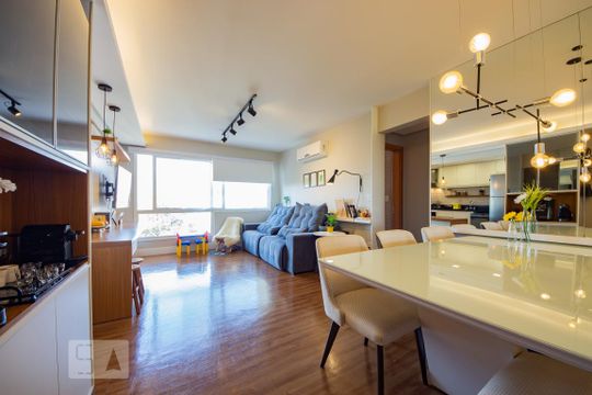 Apartamento para alugar com 3 quartos, 86m² em Cristo Redentor, Porto Alegre