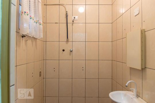 Banheiro de casa à venda com 2 quartos, 900m² em Centro, São Bernardo do Campo