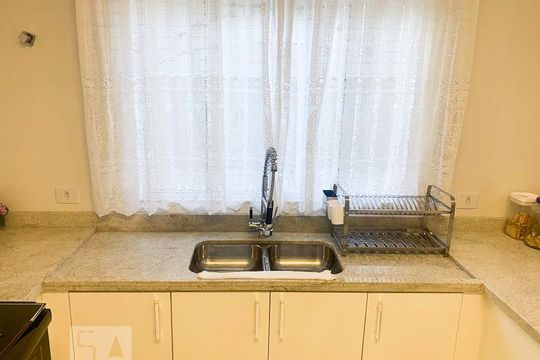Cozinha de casa à venda com 2 quartos, 350m² em Vila Centenário, São Paulo