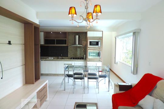 Apartamento para alugar com 2 quartos, 70m² em Santo Antônio de Lisboa, Florianópolis