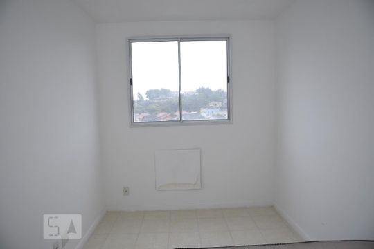 Quarto 2 de apartamento para alugar com 2 quartos, 49m² em Anil, Rio de Janeiro
