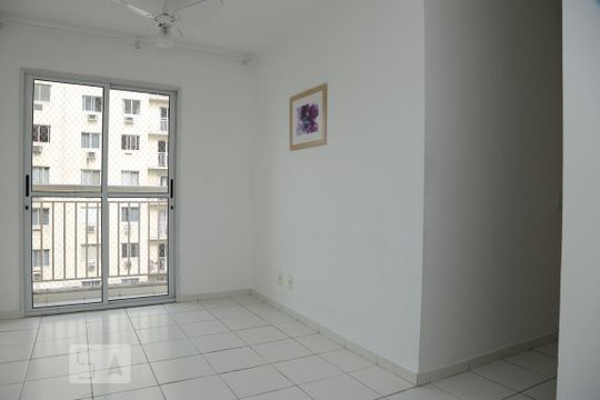 Apartamento à venda com 2 quartos, 48m² em São Cristóvão, Rio de Janeiro