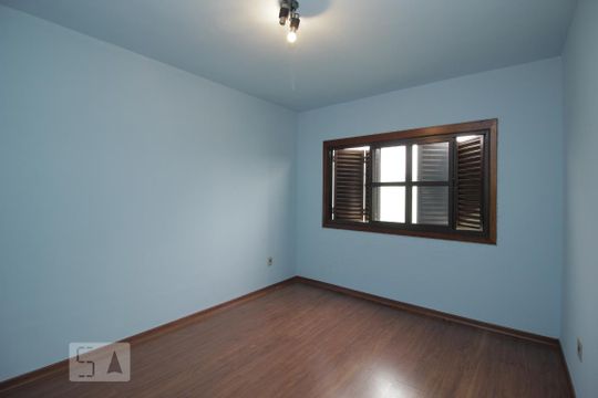 Quarto  de apartamento à venda com 1 quarto, 60m² em Niterói, Canoas