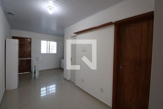 Casa à venda com 1 quarto, 56m² em Olaria, Canoas