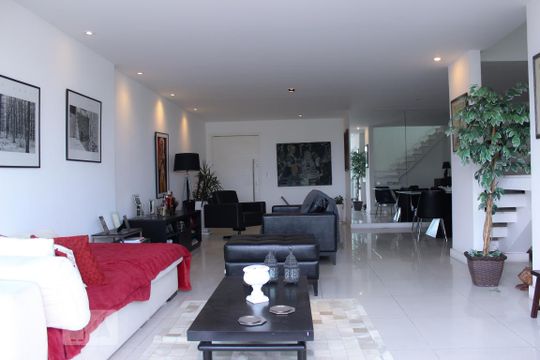 Apartamento para alugar com 4 quartos, 350m² em Barra da Tijuca, Rio de Janeiro