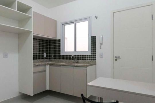 Cozinha de kitnet/studio para alugar com 1 quarto, 28m² em Mooca, São Paulo