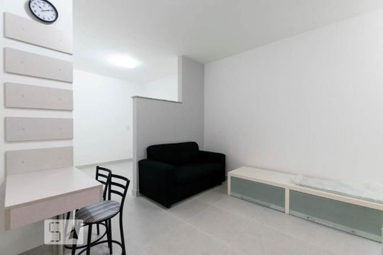 Sala de kitnet/studio para alugar com 1 quarto, 28m² em Mooca, São Paulo