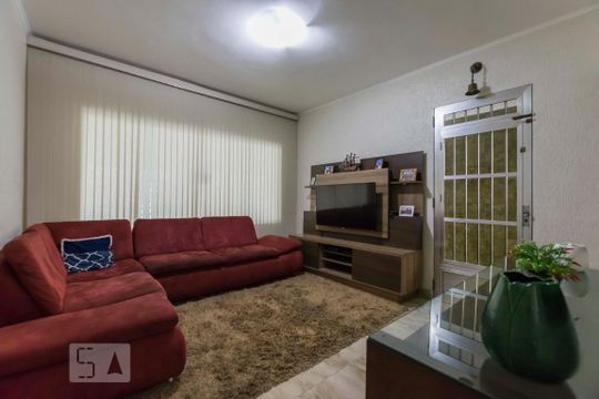 Casa à venda com 4 quartos, 250m² em Jardim Patente Novo, São Paulo