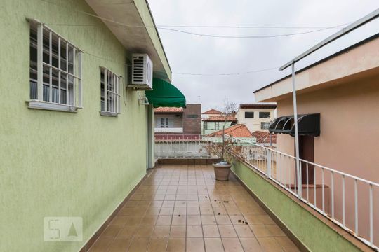 2o. Andar - Quarto 4 - Suíte/ Varanda de casa à venda com 4 quartos, 250m² em Jardim Patente Novo, São Paulo
