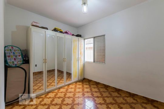 2o. Andar - Quarto 3 de casa à venda com 4 quartos, 250m² em Jardim Patente Novo, São Paulo