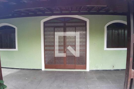 Casa à venda com 3 quartos, 155m² em São João Batista (venda Nova), Belo Horizonte